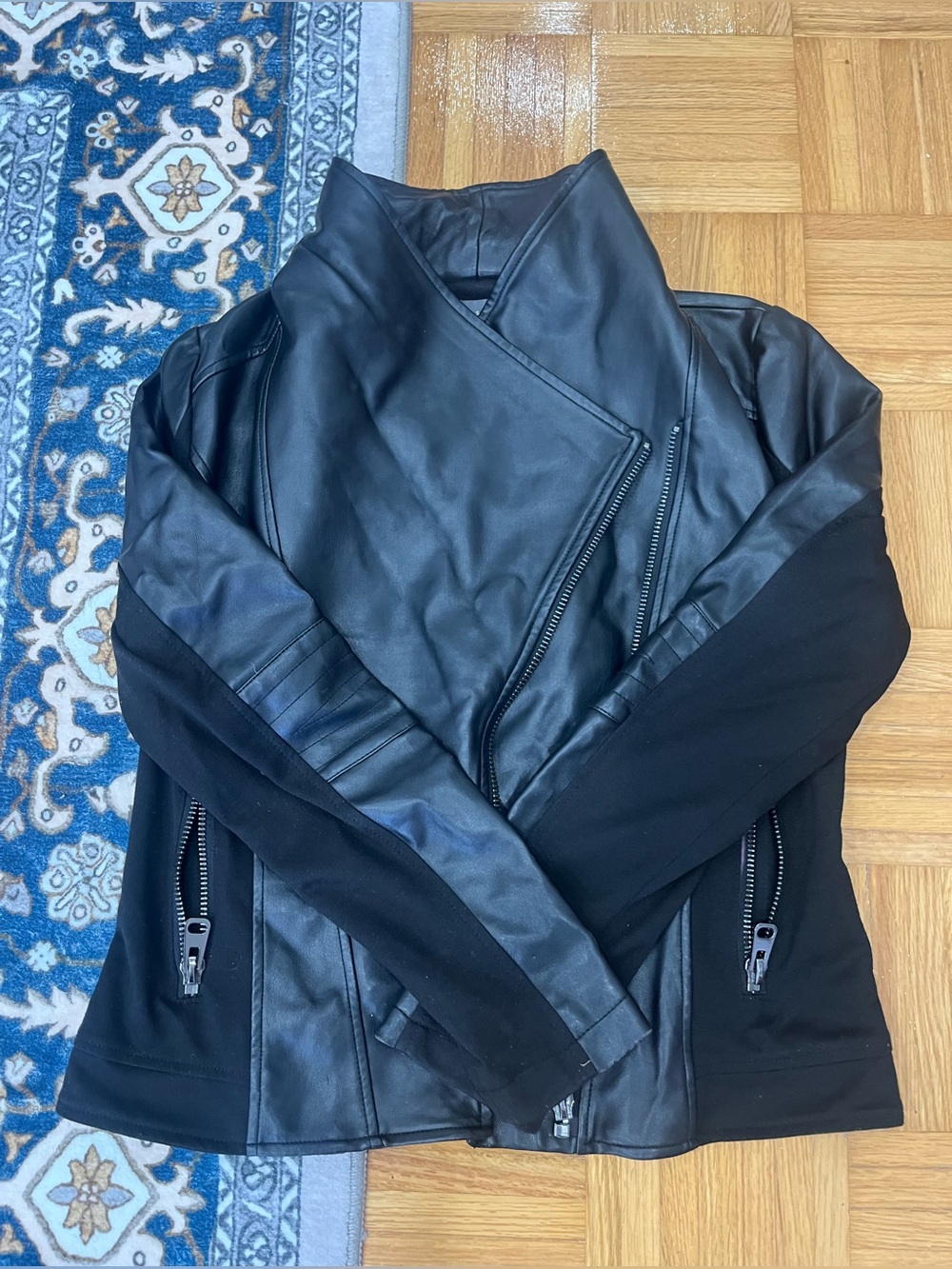 Suzy Shier Black Leather-Panel Moto Jacket For Fall